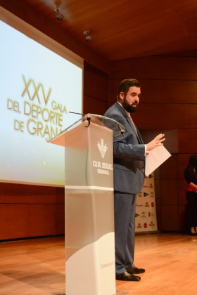 Fran Viñuela fue el presentador de la XXV Gala del Deporte de Granada