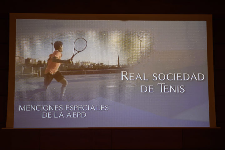Mención a la Real Sociedad de Tenis de Granada