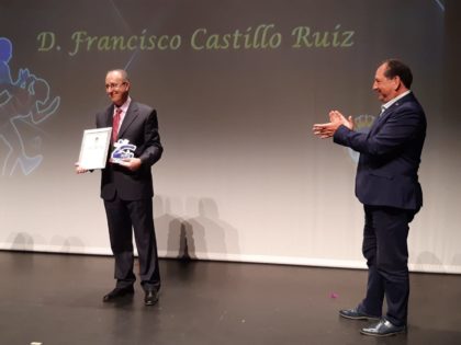 Paco Castillo, premiado en la II Gala del Deporte Lojeño