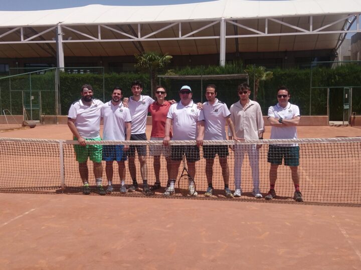 Los participantes en el Trofeo AEPD-Campus Tenis 2024