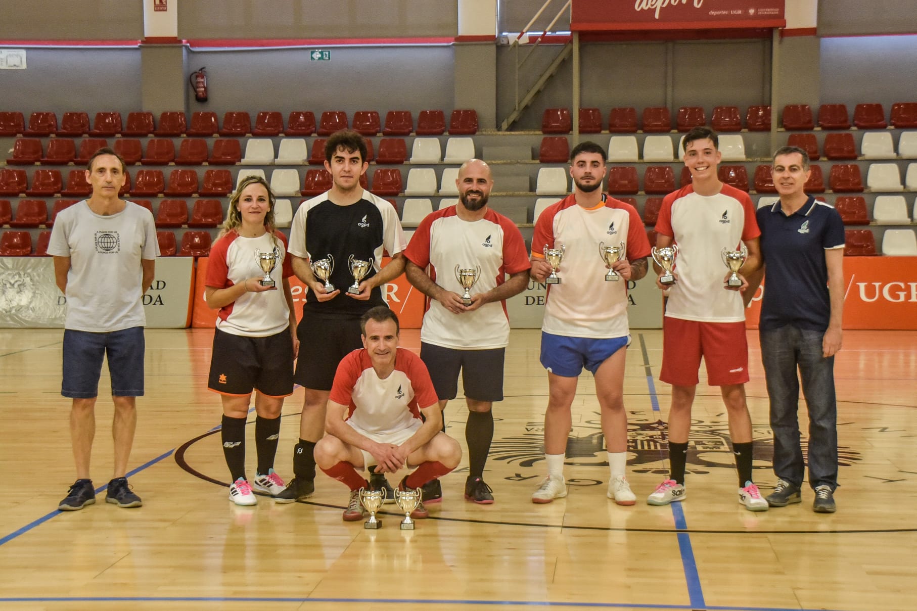 El equipo Blanco, ganador del Trofeo Corpus de fútbol sala AGPD 2026. Foto de JM Baldomero.